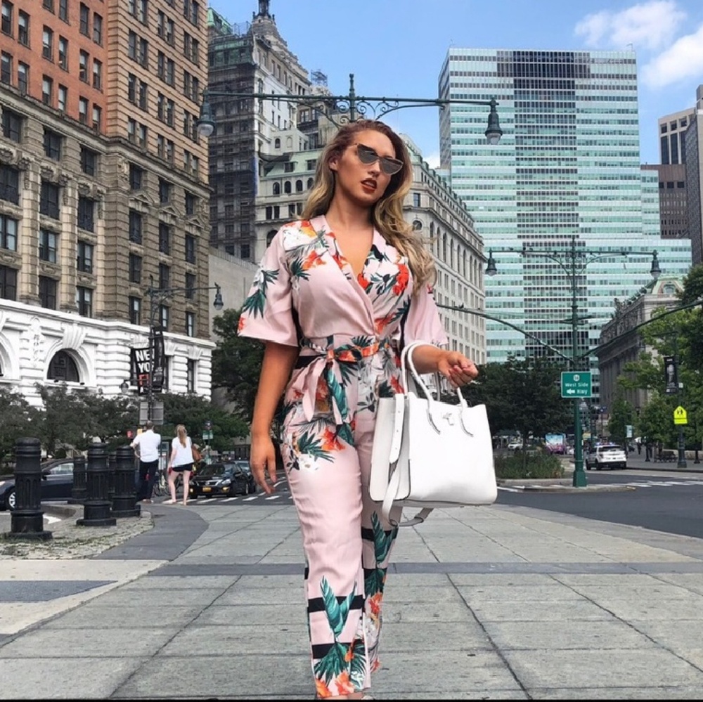 Gorgeous stylish jumpsuit, Fashion Nova
